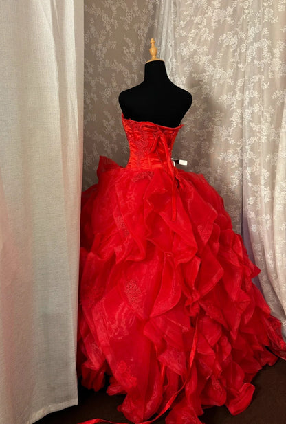 Dreamy Strapless A-Line Evening Dress Appliques Red Ruffles Tulle Prom Dress AP2992