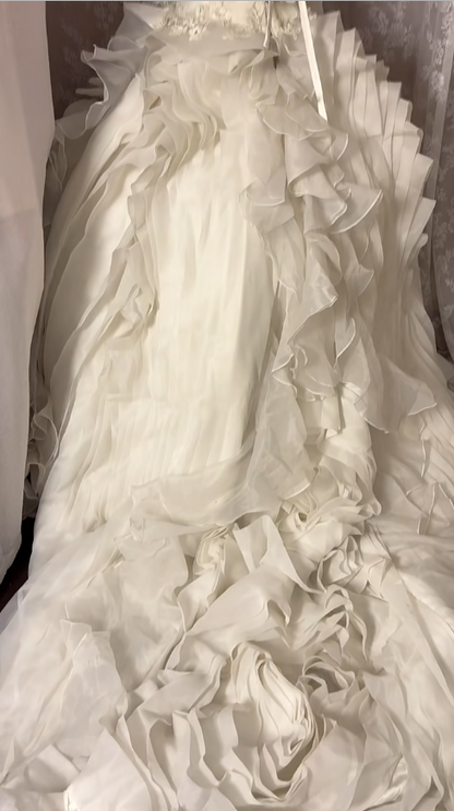 Dramatic Strapless A-Line Bridal Gowns Crystals Sequins Appliques Pleated Wedding Dress AP2999