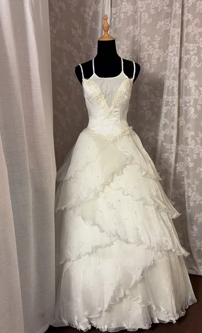 Novelty A-Line Spaghetti Strap Bridal Gowns Beads Sequins Appliques Wedding Dress AP3001