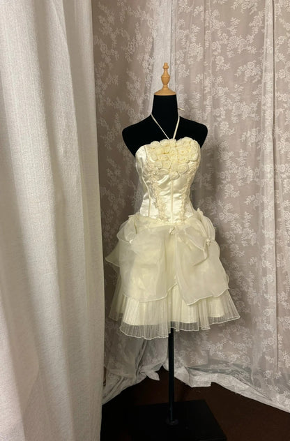 Adorable A-Line Halter Neck Birthday Dresses Handmade Flowers Appliques Homecoming Dress AP3012