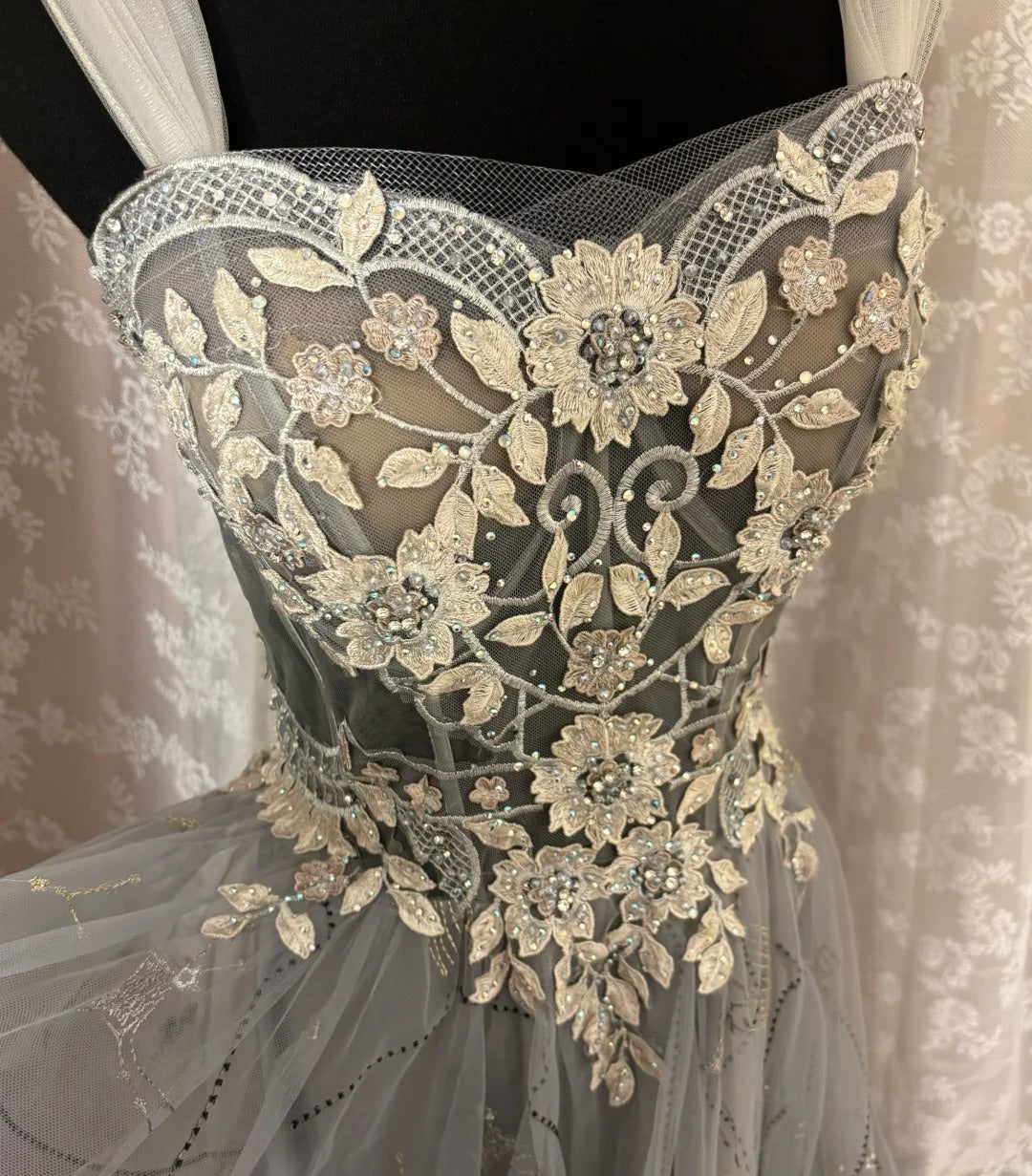 New Spaghetti Straps A-Line Sweet 16th Dress Appliques Sequins Tulle Prom Dress AP3017