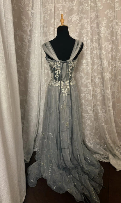 New Spaghetti Straps A-Line Sweet 16th Dress Appliques Sequins Tulle Prom Dress AP3017