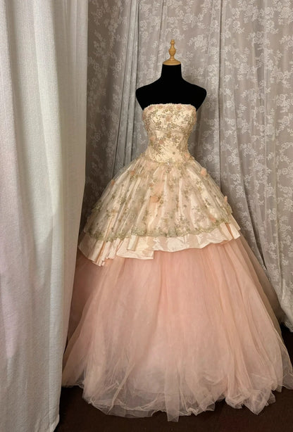 Glittering Strapless A-Line Evening Gowns Sequins Beads Appliques Tulle Prom Dress AP3020