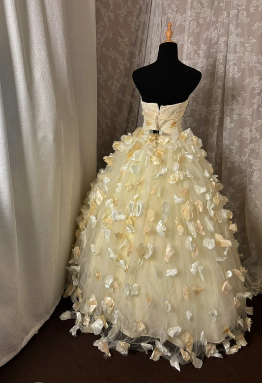 Graceful Strapless A-Line Evening Gowns Sequins Appliques Tulle Prom Dress AP3036