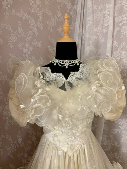 Sheen V Neck A-Line Sweet 16th Gowns Lace Sequins Beads Appliques Ruffled Prom Dress AP3046