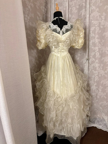 Sheen V Neck A-Line Sweet 16th Gowns Lace Sequins Beads Appliques Ruffled Prom Dress AP3046