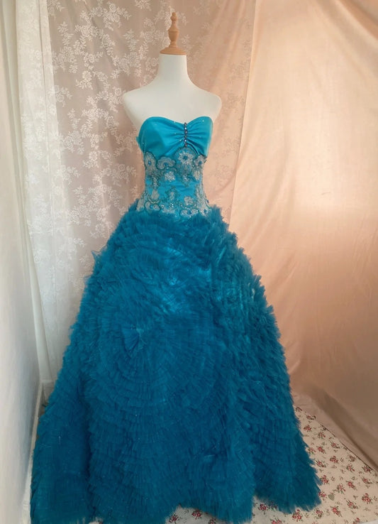 Sparkly Sweetheart Neck A-Line Sweet 16th Gowns Crystals Sequins Appliques Pleated Tulle Prom Dress AP3064