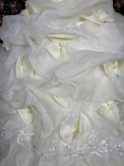 New Arrival Off-Shoulder A-Line Bridal Dress Handmade Flowers Bows Crystals Beads Wedding Dress AP3070