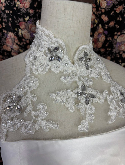 Trendy Mermaid Halter Neck Bridal Dress Rhinestones Sequins Appliques Ruffled Tiered Wedding Dress AP3072