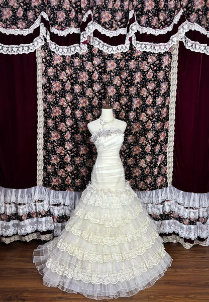 Modern Strapless Mermaid Tiered Bridal Gowns Rhinestones Lace Pleated Wedding Dress AP3075