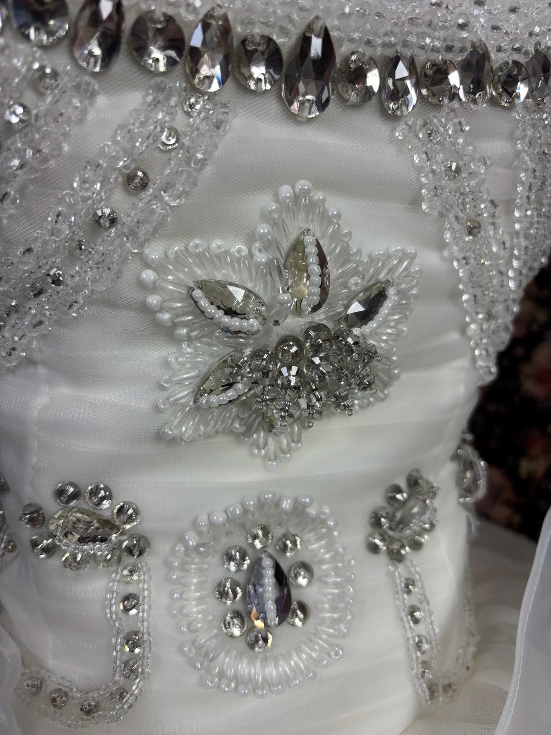 Pretty A-Line Strapless Bridal Gowns Handmade Flowers Rhinestones Beading Wedding Dress AP3077