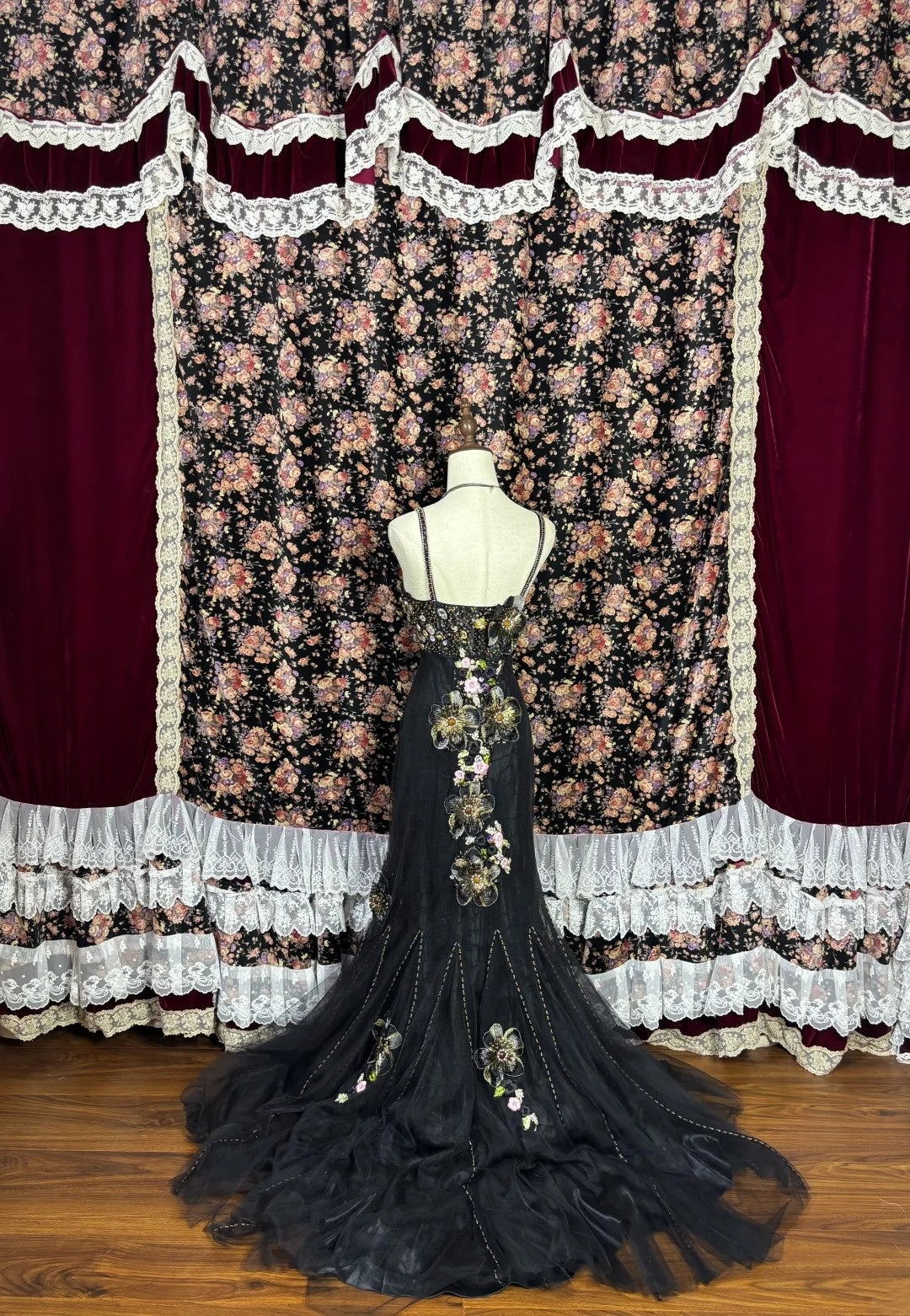 Fancy Spaghetti Straps Mermaid Evening Gown Rhinestones Appliques Sequins Handmade Flowers Prom Dress AP3079