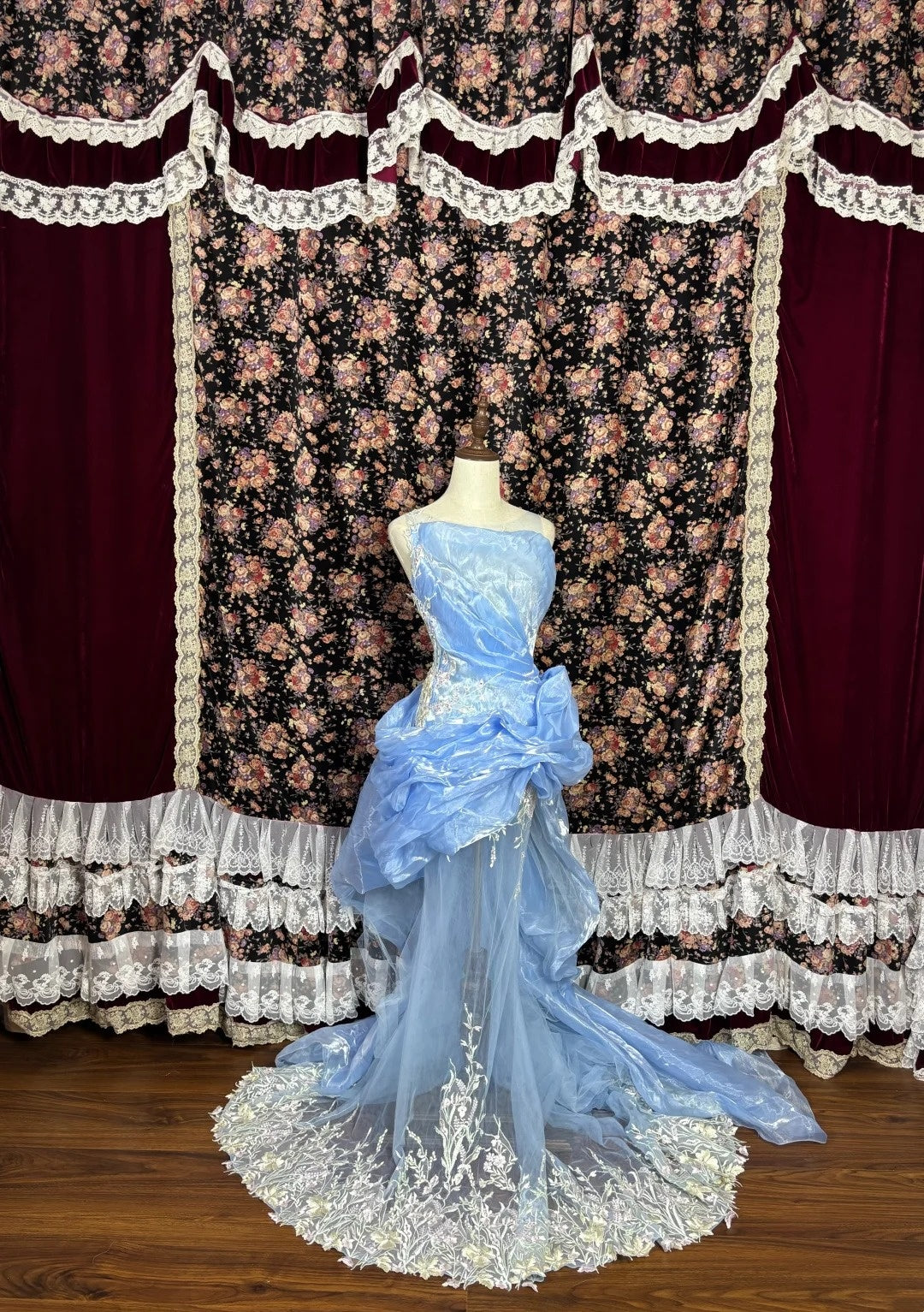 Delicate Illusion Neck Mermaid Evening Gowns Sequins Appliques Tulle Prom Dress AP3080