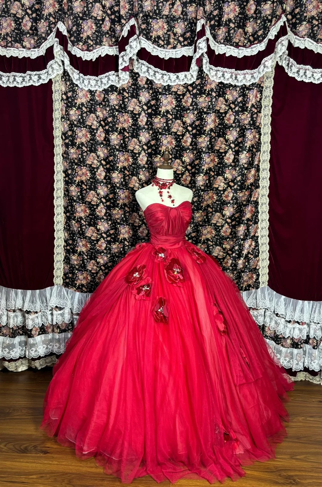 Hot Girls Strapless A-Line Sweet 16th Dresses Rhinestones Sequins Handmade Flowers Red Prom Dress AP3082