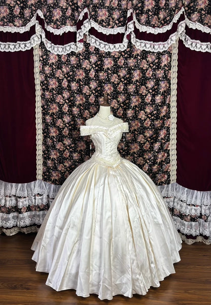 Romantic Off-Shoulder Bridal Gowns A-Line Beads Crystals Bows Wedding Dress AP3084