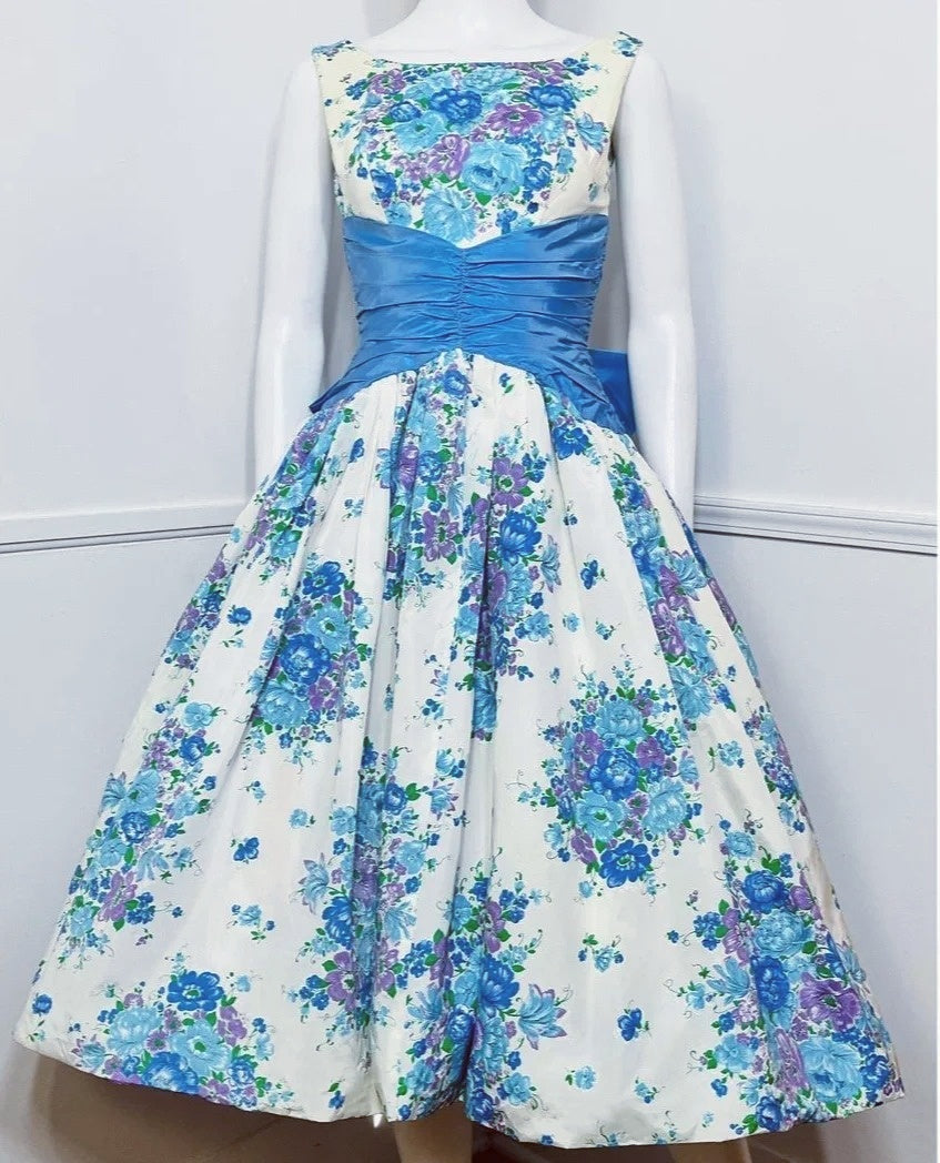Floral Boat Neckline A-Line Birthday Gowns Bow Short Homecoming Dress AP3087