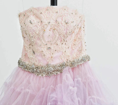 Elegant Strapless A-Line Sweet 16th Gowns Ombre Tiered Lace Crystals Beads Prom Dress AP3092