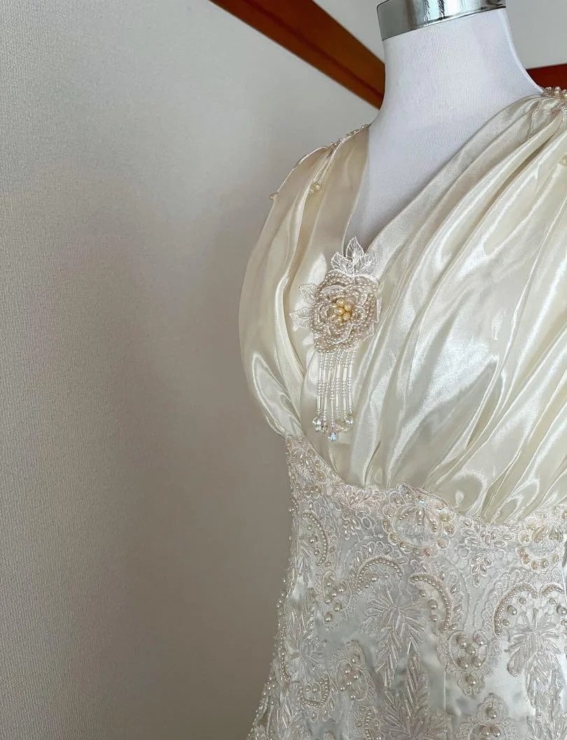 Classical V-Neck A-Line Pleated Sweet 16th Gowns Beads Appliques Pearls Prom Dress AP3093