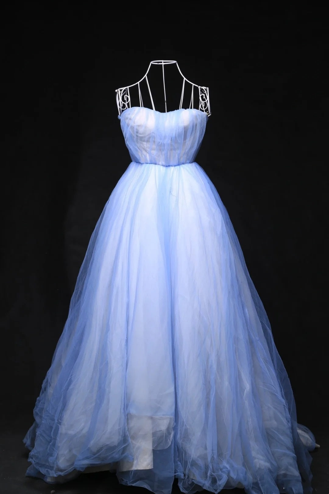 Simple Strapless A-Line Formal Dresses Tulle Floor Length Prom Dress AP3114