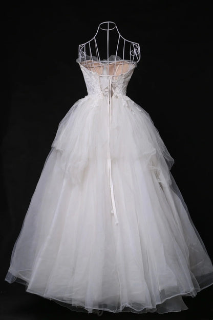 Adorable A-Line Spaghetti Strap Bridal Gowns Appliques Tulle Wedding Dress AP3115