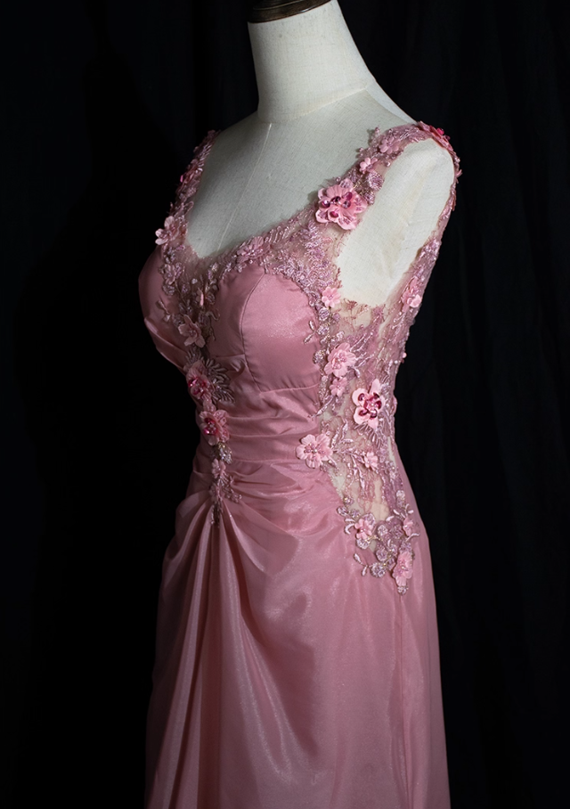 Fitted Sheath Spaghetti Strap Evening Gowns Appliques Beads Sequins Backless Prom Dress AP3123