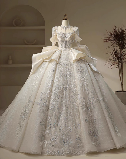 Classical A-Line Jewel Neck Bridal Gowns Beading Appliques Sequins Long Sleeve Wedding Dress AP3147