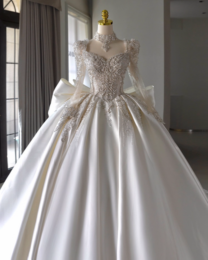 Sheen A-Line Sweetheart Neck Bridal Gowns Beading Sequins Bow Long Sleeve Wedding Dress AP3155