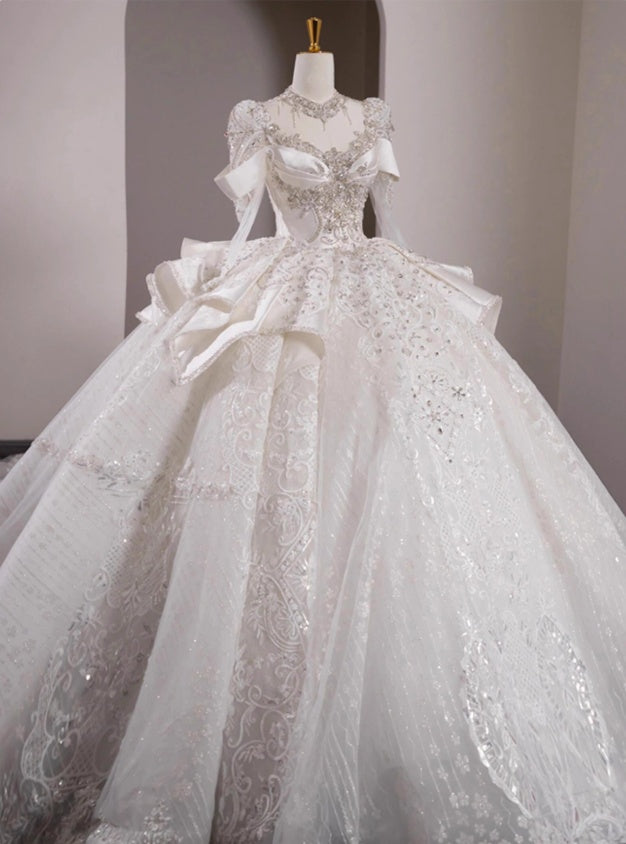 Novelty A-Line Jewel Neck Bridal Gowns Long Sleeve Satin Tulle Beading Appliques Wedding Dress AP3162