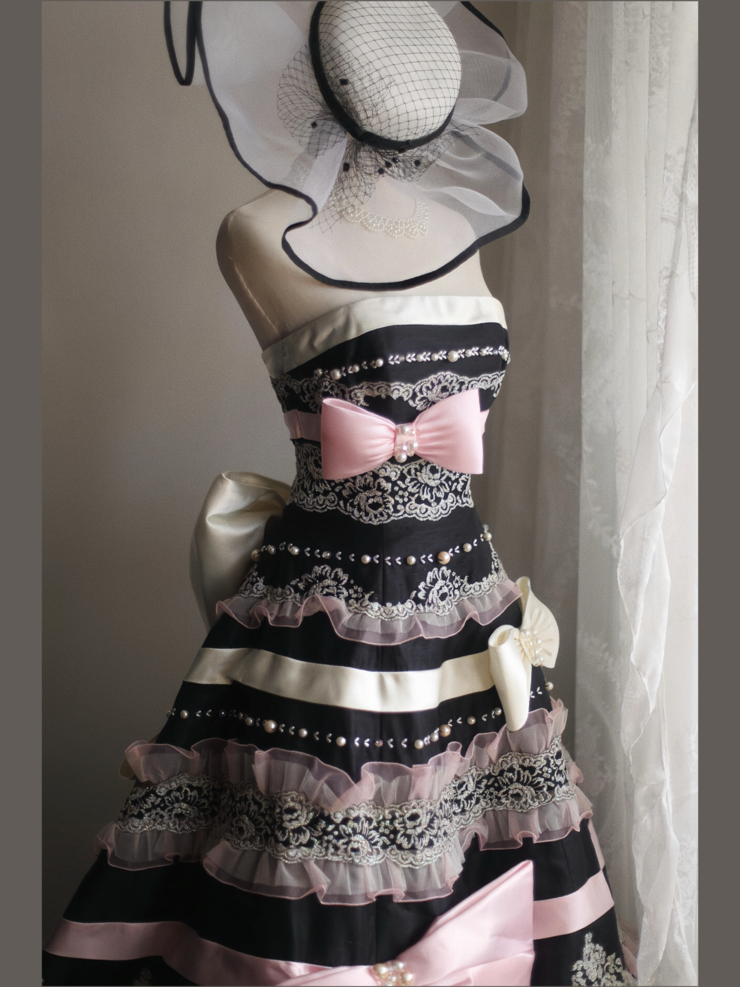 French Style Strapless A-Line Long Evening Gowns Bows Beads Lace Sequins Prom Dress AP3165