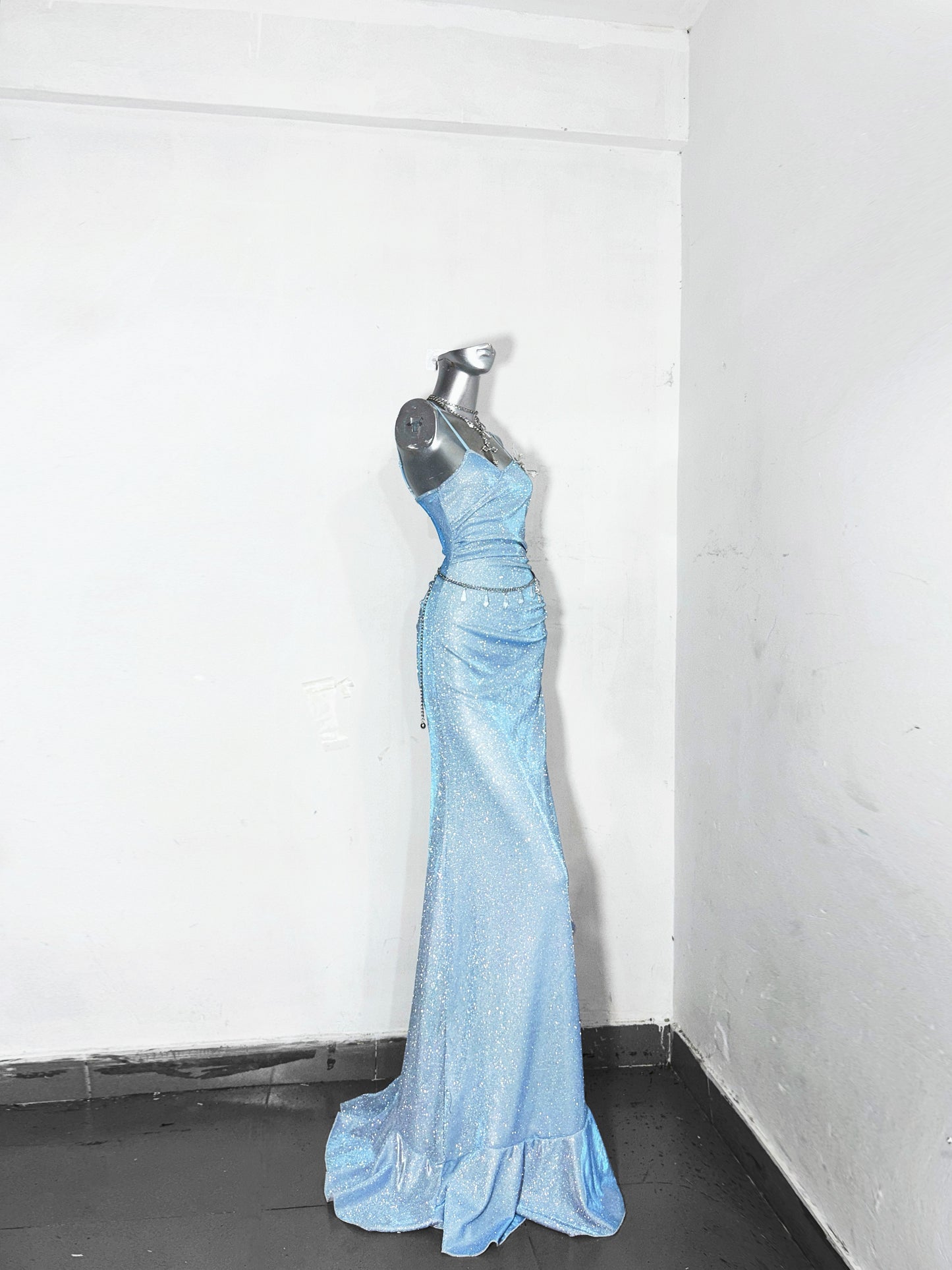 New Sheath Spaghetti Strap Evening Dress Sequins Ruffles Slit Prom Dress AP3176