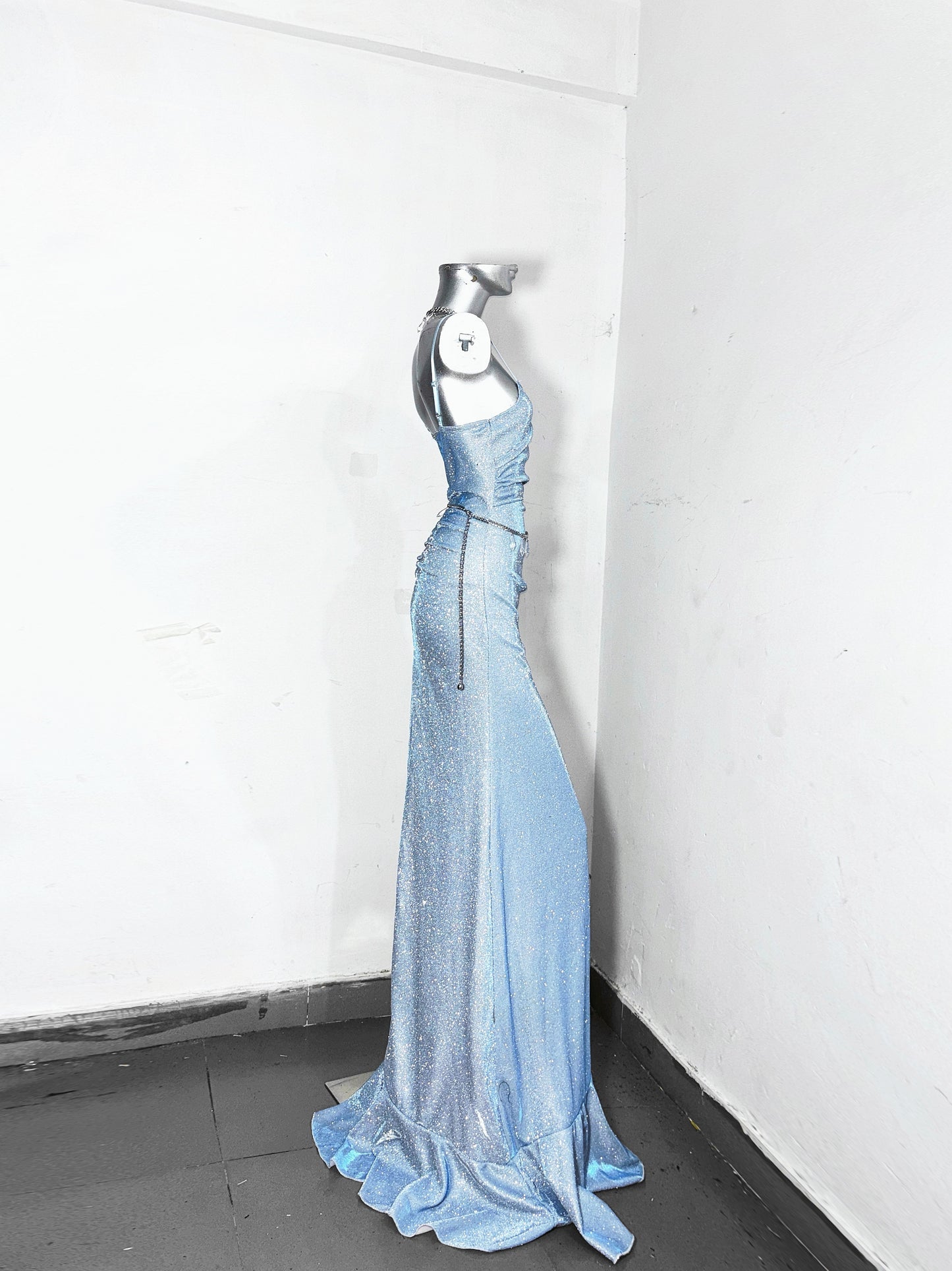 New Sheath Spaghetti Strap Evening Dress Sequins Ruffles Slit Prom Dress AP3176