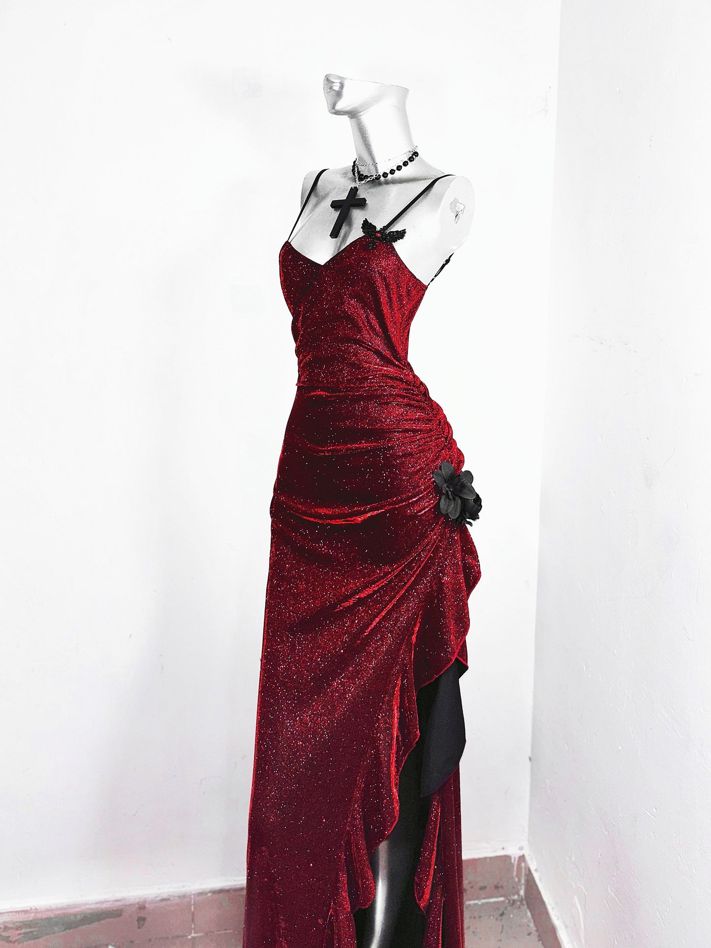 Flattering Sheath Spaghetti Strap Red Evening Dress Applique Sequins Ruffles Slit Prom Dress AP3177