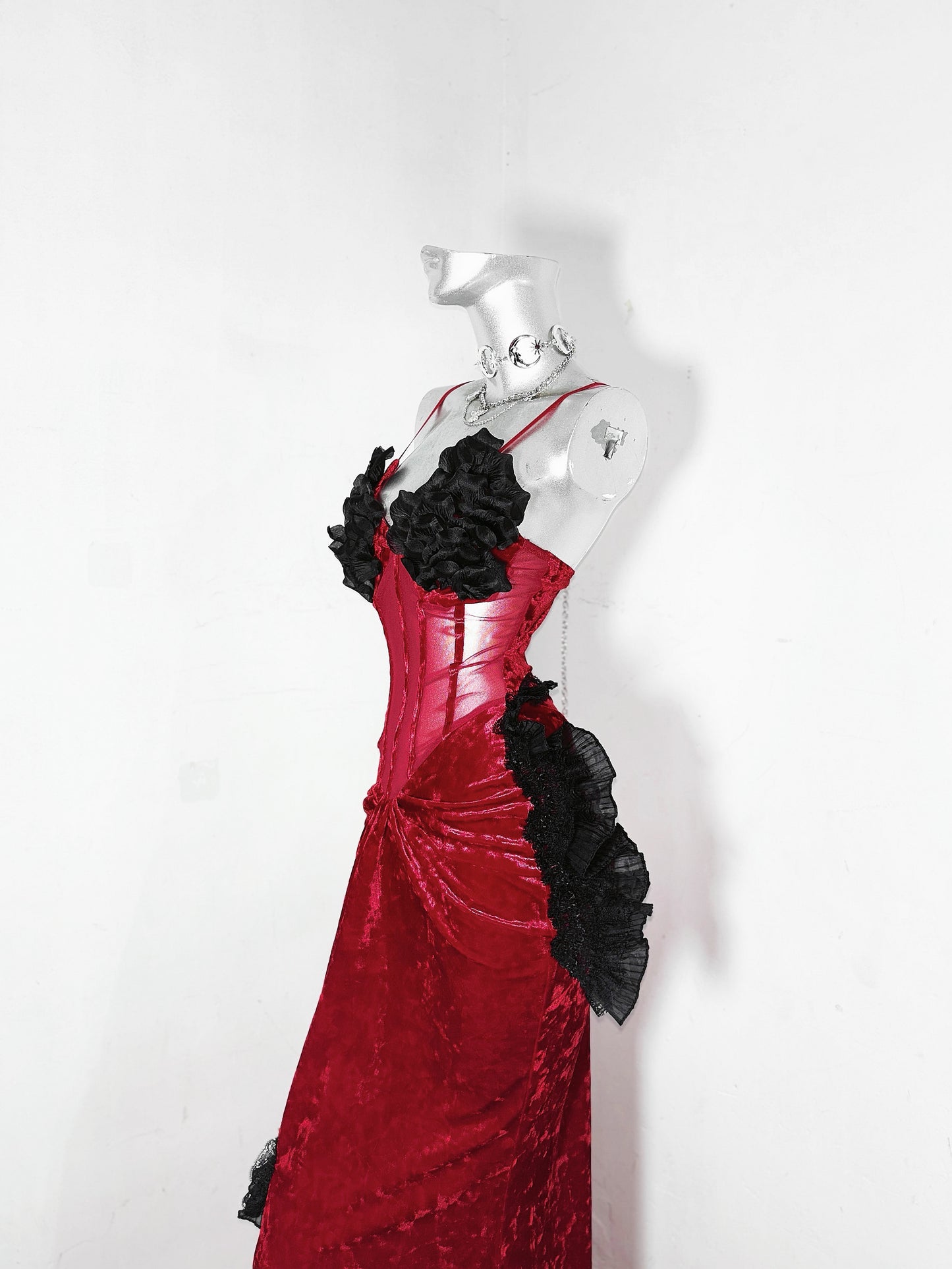 Trendy Sheath Spaghetti Strap Red Evening Dress Velvet Ruffles Prom Dress AP3178