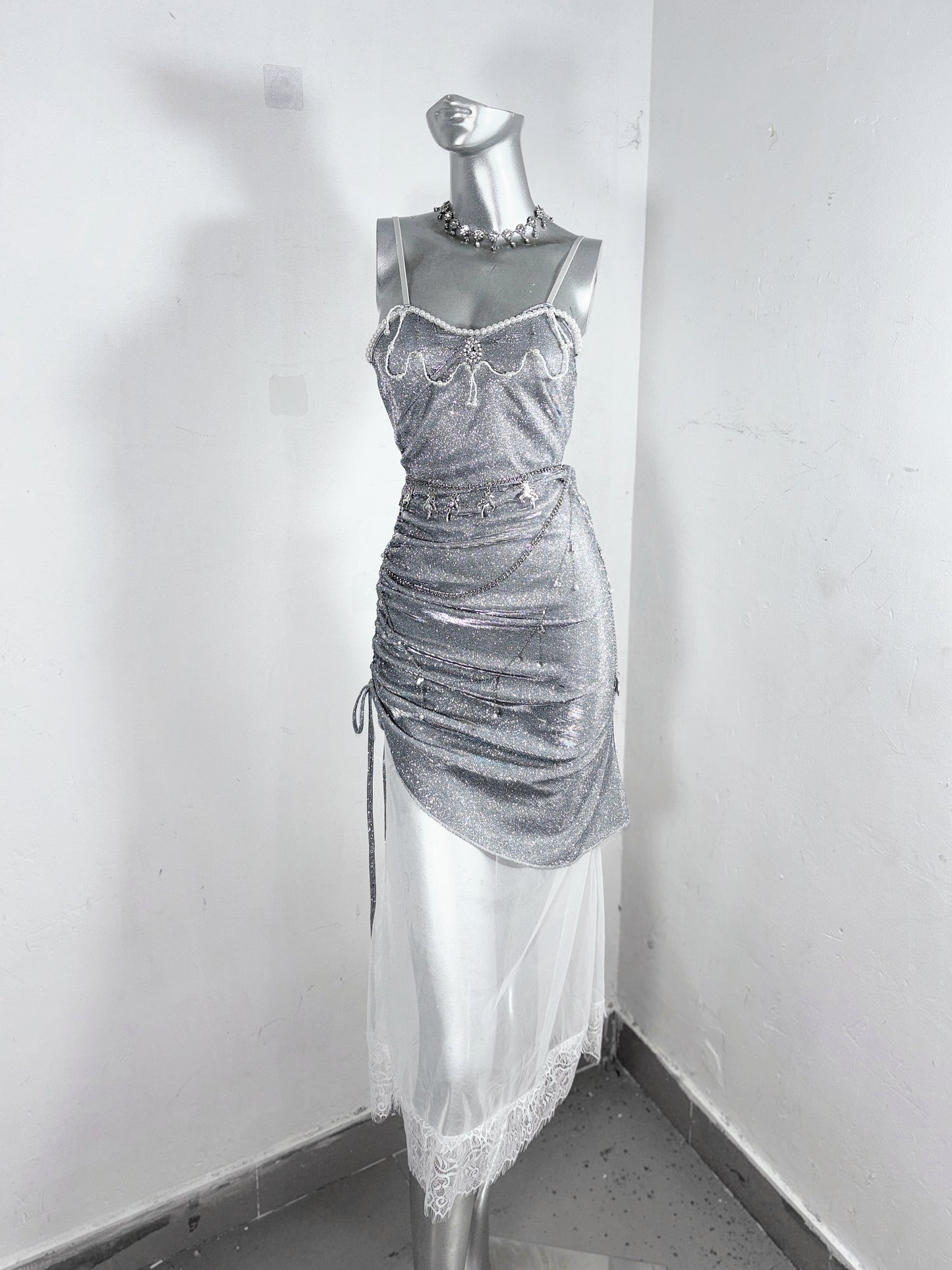 Glittering Sheath Spaghetti Strap Evening Dress Gathered Beading Lace Tulle Prom Dress AP3181