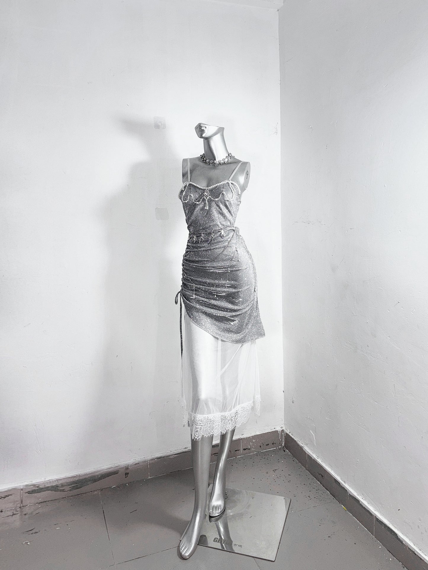 Glittering Sheath Spaghetti Strap Evening Dress Gathered Beading Lace Tulle Prom Dress AP3181