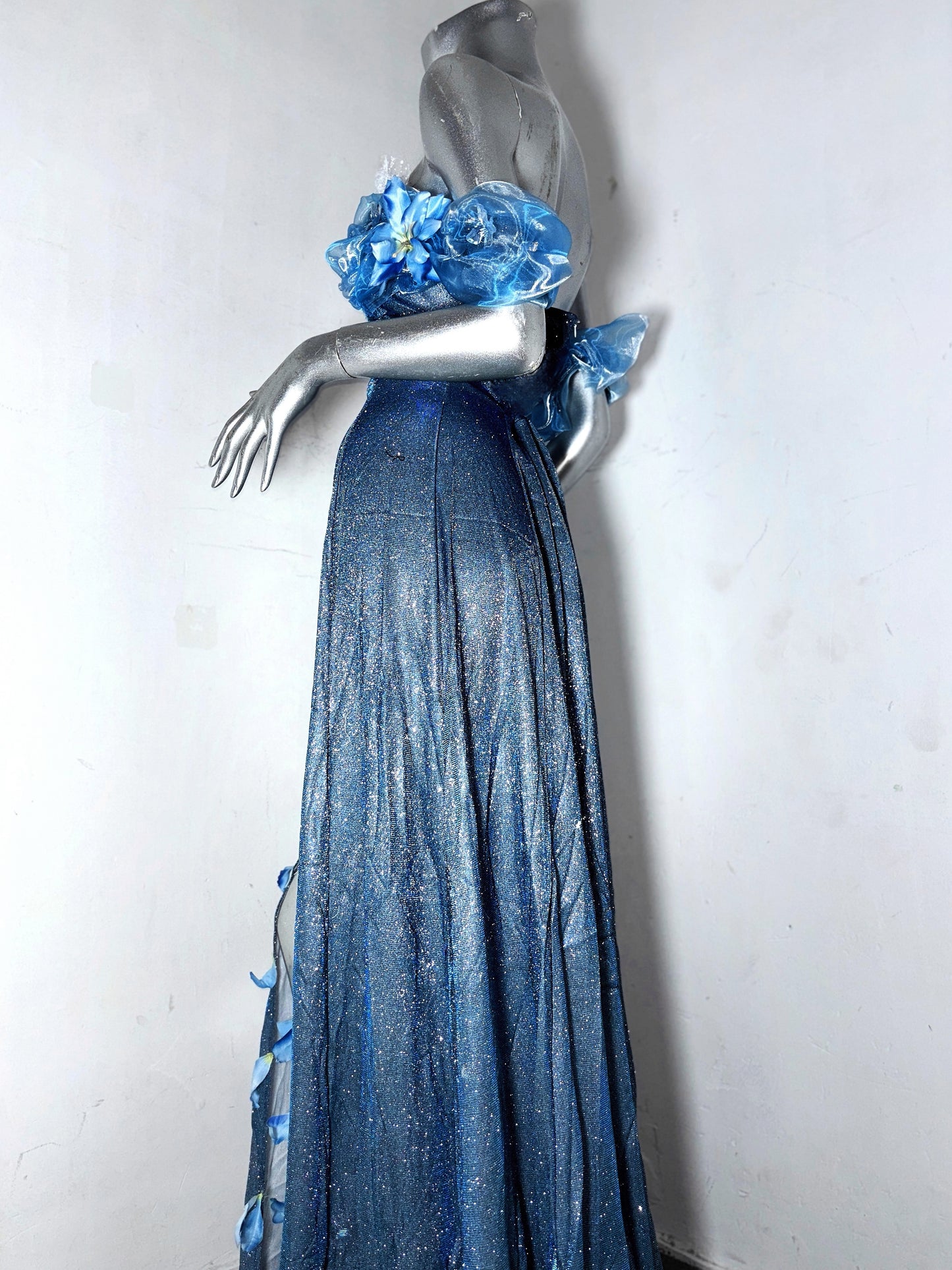 Fancy Off-Shoulder Sheath Evening Dress With Slit Sequins Handmade Flowers Lace Prom Dress AP3185