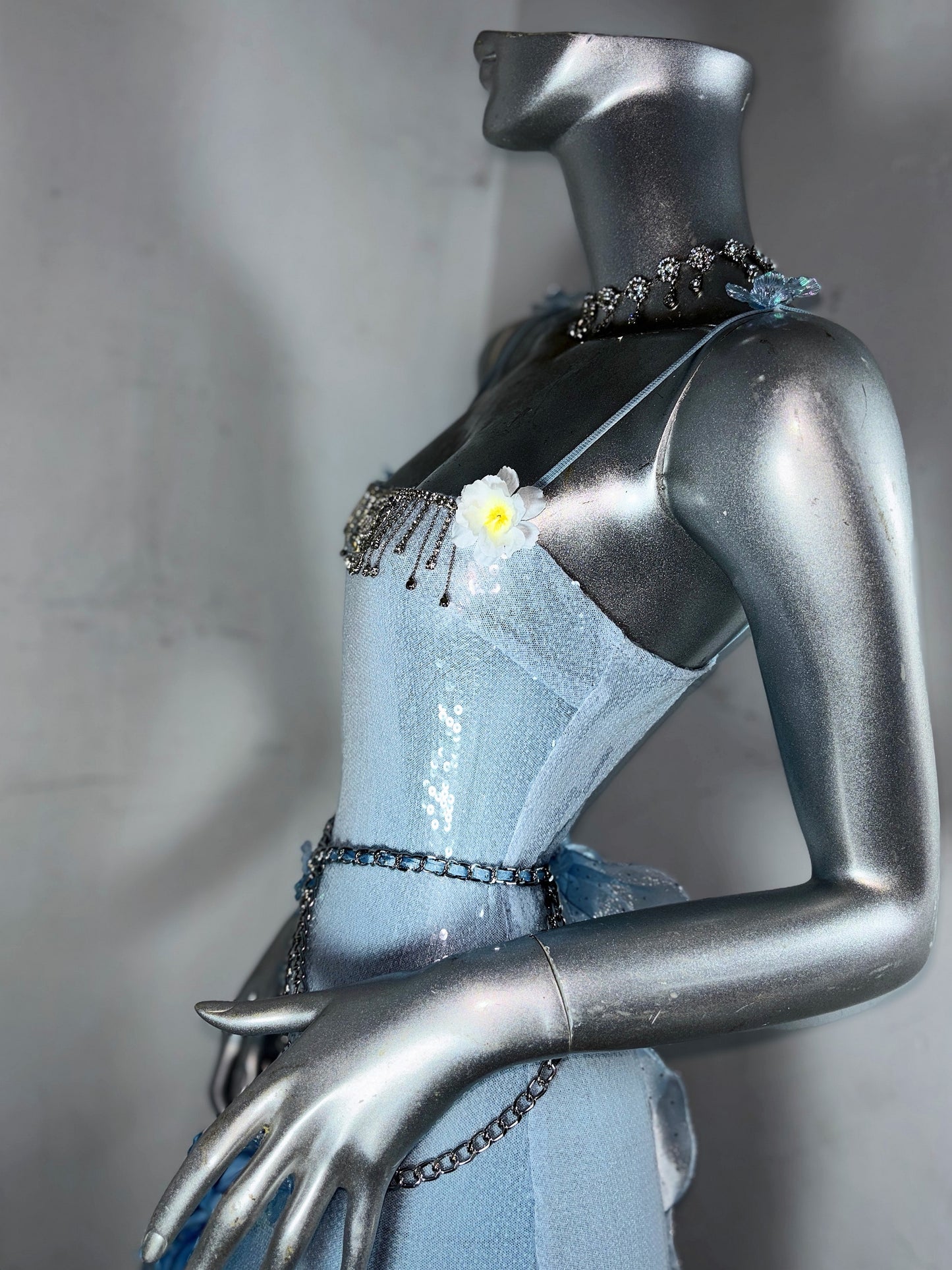 Maximalism Sheath Spaghetti Strap Evening Dress With Slit Sequins Beading Handmade Flowers Ruffles Prom Dress AP3186