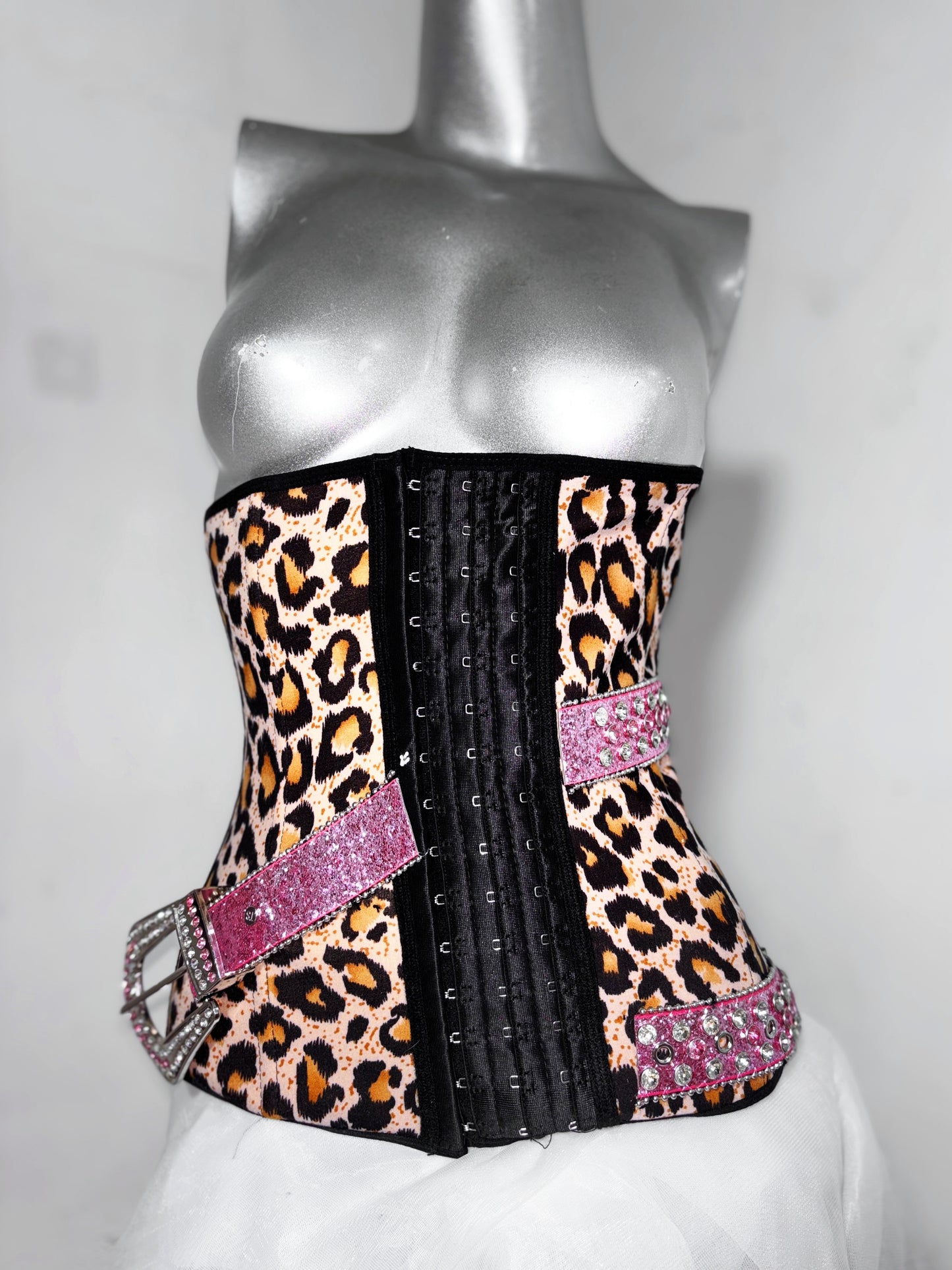 Gen Z Style Strapless A-Line Birthday Gowns Crystals Leopard Homecoming Dress AP3188