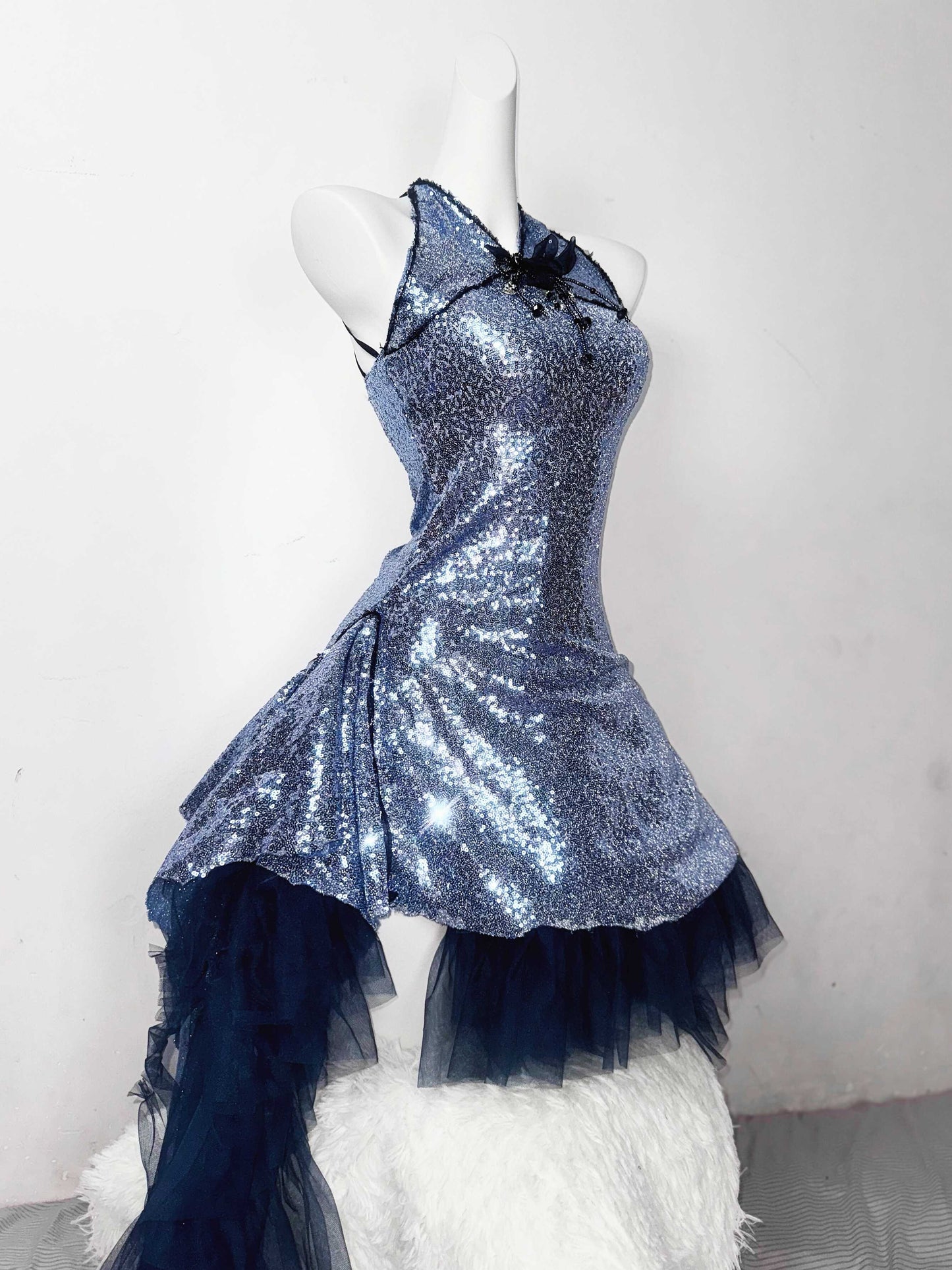 Romantic A-Line Halter Neck Birthday Dresses Sequins Appliques Beading Tulle Homecoming Dress AP3190