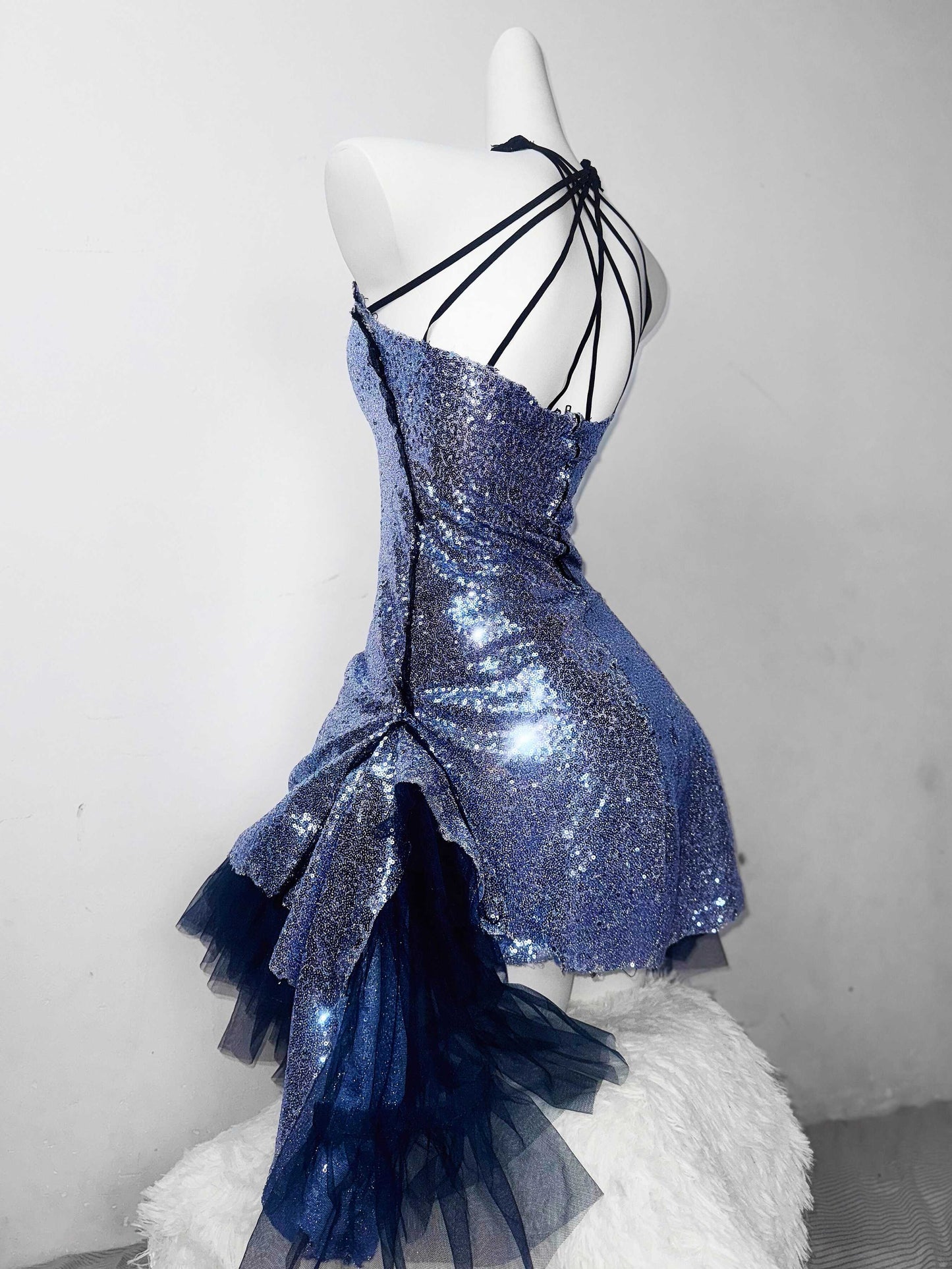 Romantic A-Line Halter Neck Birthday Dresses Sequins Appliques Beading Tulle Homecoming Dress AP3190