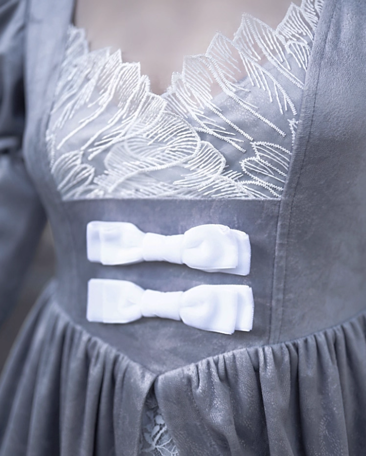 Ethereal Sweetheart Neck A-Line Evening Dresses Long Sleeve Lace Bow Jacquard Prom Dress AP3205