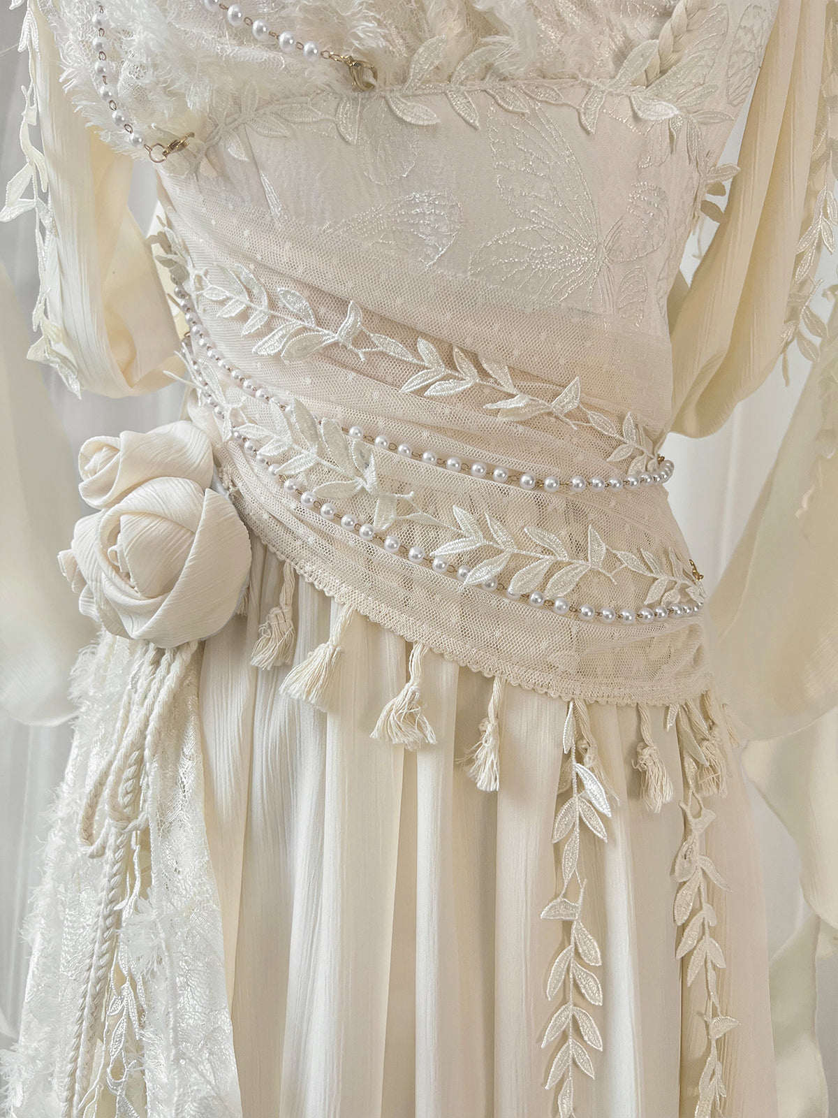 Flattering Off-Shoulder A-Line Formal Dresses Lace Beading Handmade Flowers Prom Dress AP3231