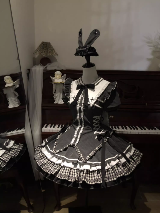 Gothic Style A-Line Jewel Neck Birthday Dress Bow Plaid Homecoming Dress AP3272