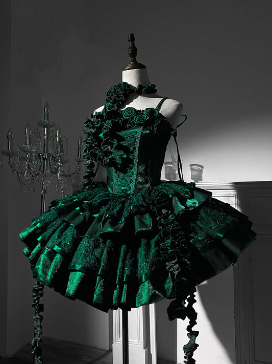 Charming A-Line Halter Neck Ruffled Birthday Dresses Sequins Handmade Flowers Homecoming Dress AP3274