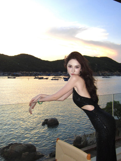 Charming Vocation Outfit V-Neck Sheath Maxi Dress Backless Black Sequins Cutout Halter Long Dress AP3283