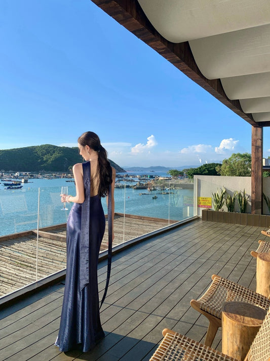 Fashionable Halter Neck Sheath Backless Maxi Dress Sexy Cutout Tie Back Long Dress AP3289