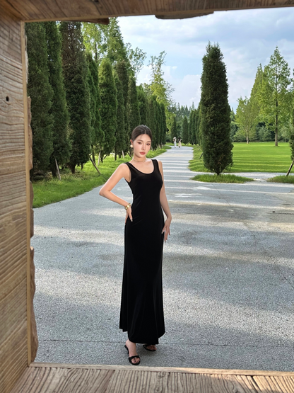 Simple Sheath Spaghetti Strap Formal Maxi Dress Sexy Black Velvet Long Dress AP3295