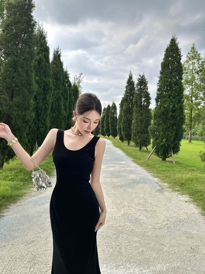 Simple Sheath Spaghetti Strap Formal Maxi Dress Sexy Black Velvet Long Dress AP3295