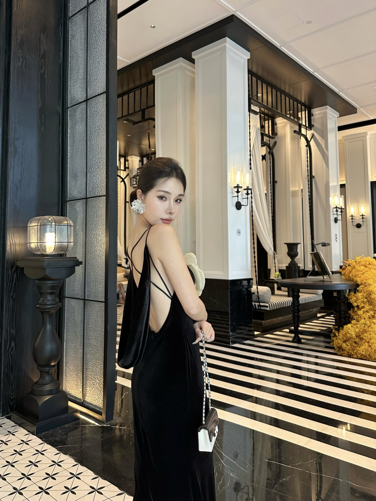 Luxury 3D Floral Mermaid Spaghetti Strap Maxi Dress Charming Velvet Evening Outfit Black Long Dress AP3297