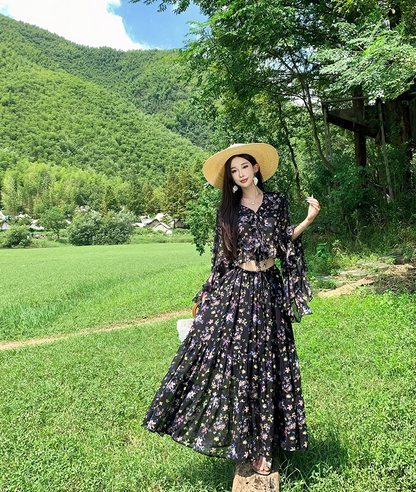 Vintage Floral Print Ruffled 2-Piece Set Maxi Dress Classical Open Waist Long Bell Sleeve Flowy Long Dress AP3304